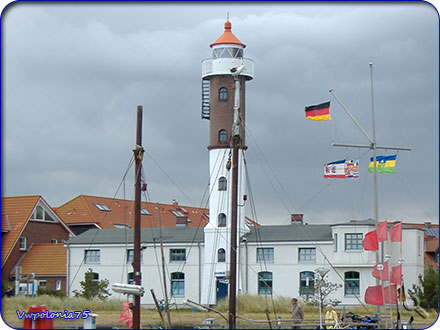 Blick zum Timmendorfer Leuchtturm auf der Insel Poel